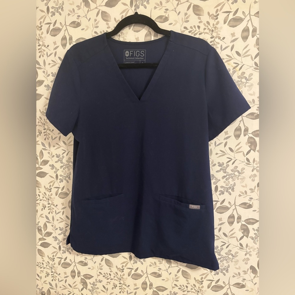 Figs Scrub Top Women’s Navy Blue Small Three Pocket Casma Style